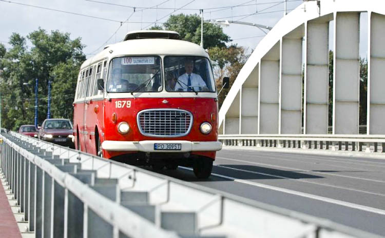 Zwiedzanie w Busie ogórek