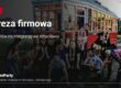 Impreza firmowa we Wrocławiu – zespół pozuje przed zabytkowym tramwajem TramParty